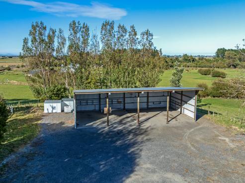 2915 State Highway 1, Sanson