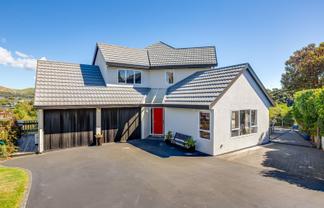 56 Molyneux Close, Whitby