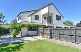 6 Luxton Place, Rangiora