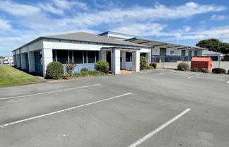 Highly Functional Airport Warehousing