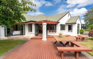 28 Kurupae Road, HILLTOP