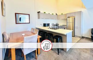 2/9 Freeman Way, Manukau