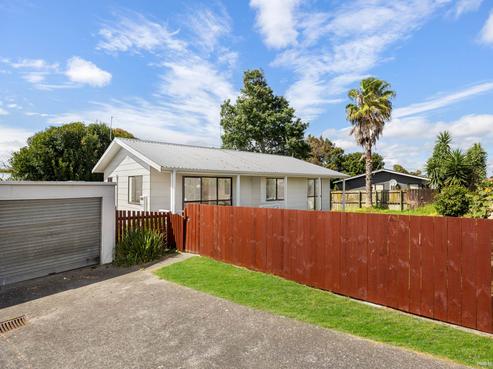 2/90 Shifnal Drive, Randwick Park