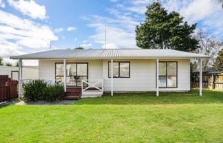 2/90 Shifnal Drive, Randwick Park