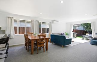 4 Lanyard Street, Pyes Pa