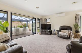 12 Doneraille Place, Bethlehem