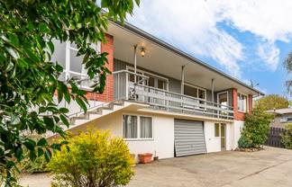 16 Hillsden Place, Glenwood