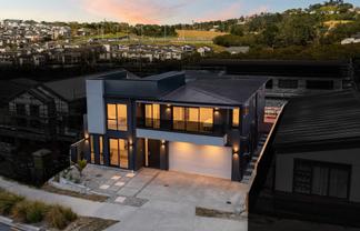 55 Streamview Way, Long Bay
