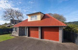 17B Orchard Place, Lynmore