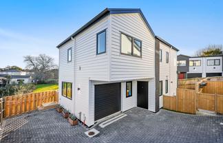 Lot 3/6 Orinda Close, Botany Downs