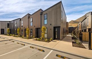 15/7 Juniper Place, Frankton