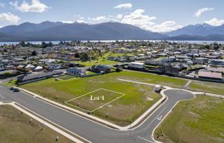 49 Govan Drive, Te Anau