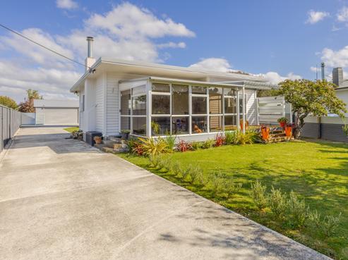 30 Francis Drake Street, Waipukurau and Surrounds