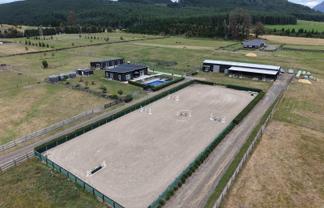 341 White Road, Broadlands Forest