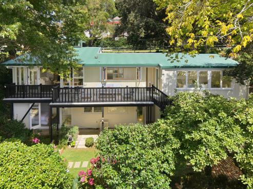 169 Saint Andrews Road, Epsom