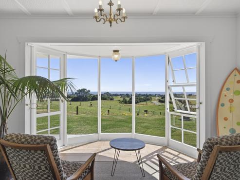 207 Upper Pitone Road, Oakura