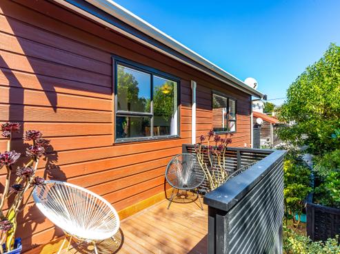 10B Mersey Street, Island Bay