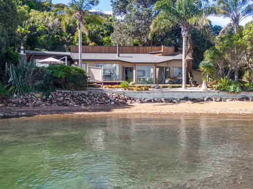 32 Wairua Road, Omiha