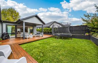 42 Houpuni Road, Milldale