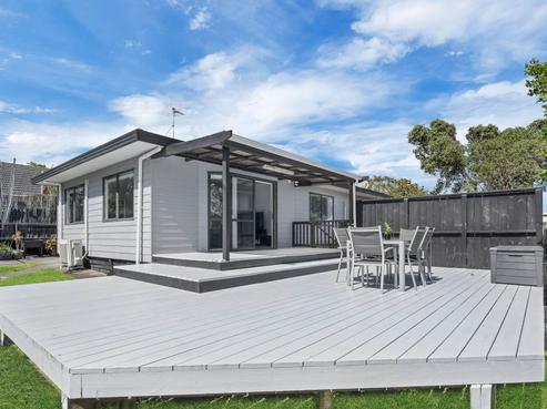 1/11 Rapaki Place, Te Atatu Peninsula