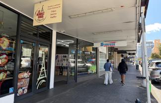 Amazing Alexandra Street Location