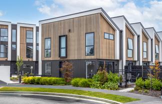 1/10 Tonga Place, Riccarton