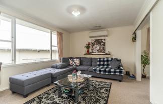 52 Braithwaite Street, Karori