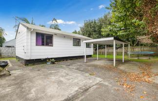 2/140A Old Wairoa Road, Papakura