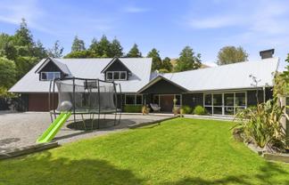 132 Maui Pomare Road, Nikau Valley