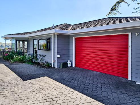 12B Kentwood Drive, Woodridge