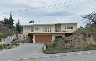 16 Aronui Road, Alexandra