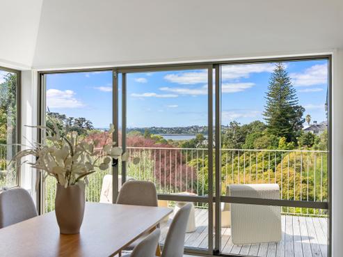15 Laxon Terrace, Remuera