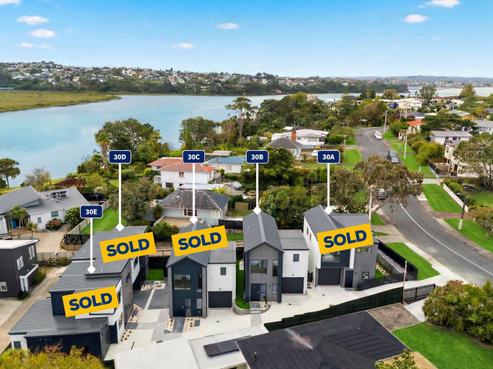 30 Abbotleigh Avenue, Te Atatu Peninsula