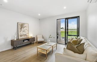 55 Riukiuta Avenue, Three Kings