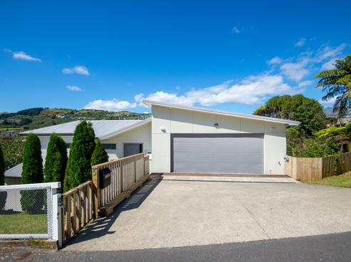 5 Hampton Hill Road, Tawa