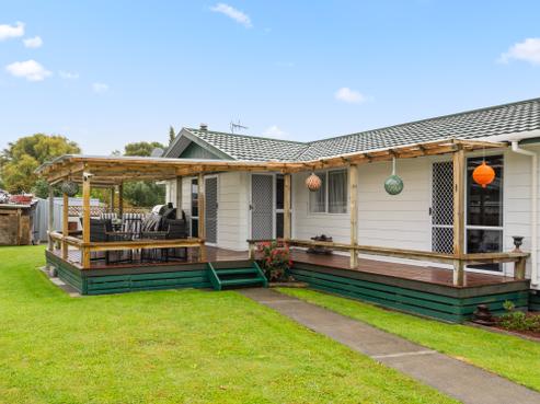 481 Nelson Road, Riverdale