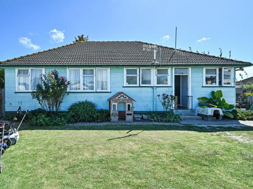 408 Huia Street, Camberley