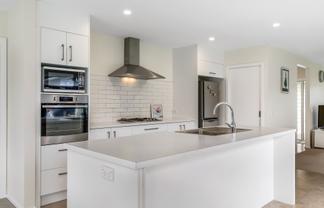 6 Mayfly Grove, Nukuhau