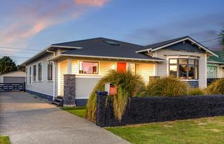 15 North Street, Petone