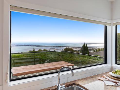 2/11 Belleview Terrace, Mount Pleasant
