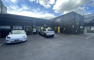 Affordable Showroom or Office | 5 Parks