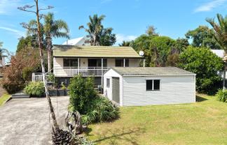 129 Durrant Drive, Whangamata