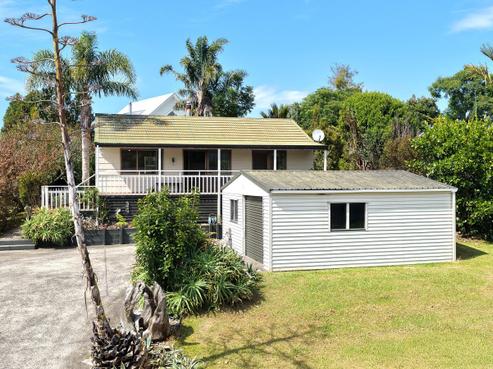 129 Durrant Drive, Whangamata