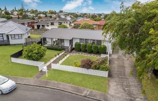 11 Foyle Place, Glendene