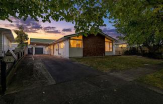 10 Lockhart Avenue, Milson