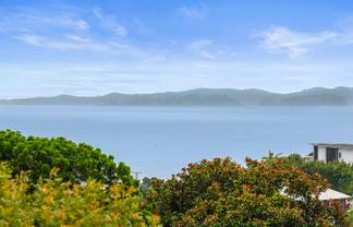 11 Vista Motu, Red Beach