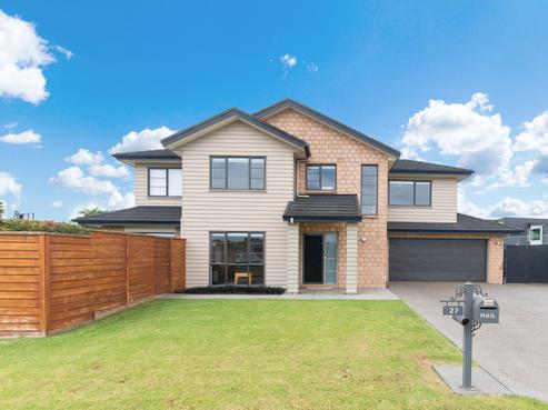 27 Scotsmoor Drive, Wattle Downs