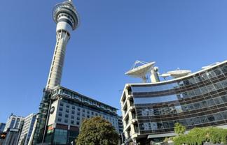 One Floor. One Team. | 1252m2