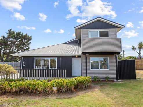 16A Karaka Street, Otaki Beach