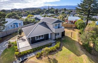 16A Karaka Street, Otaki Beach